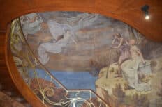Fresque dans une cage d'escalier dans la maison Hannon à Saint Gilles