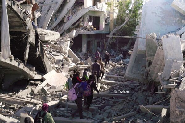 Débris de bâtiments